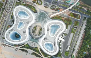 海南三亞國際免稅城鳥瞰。新華社記者 張麗蕓 攝 海南三亞國際免稅城鳥瞰。新華社記者 張麗蕓 攝